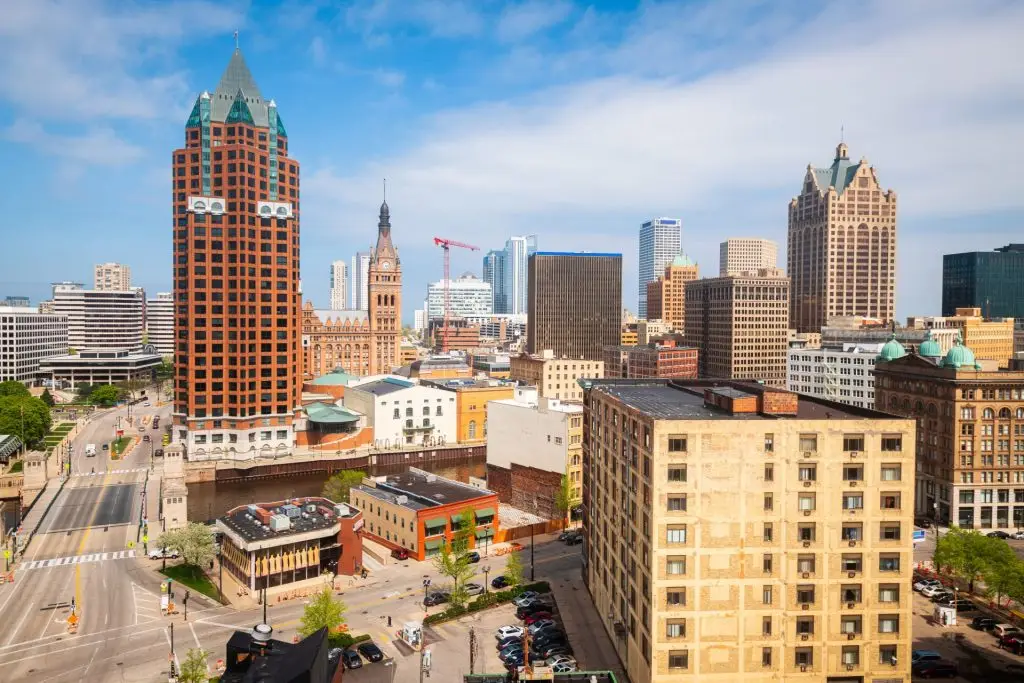 milwaukee city image